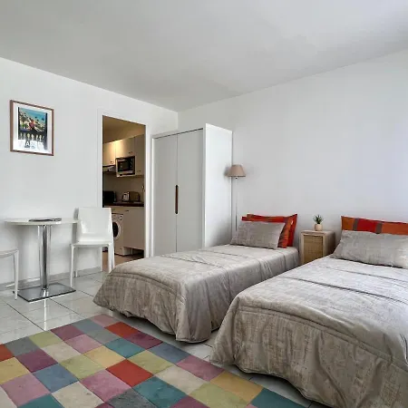 Studio Center Next To Le Palais Cannes